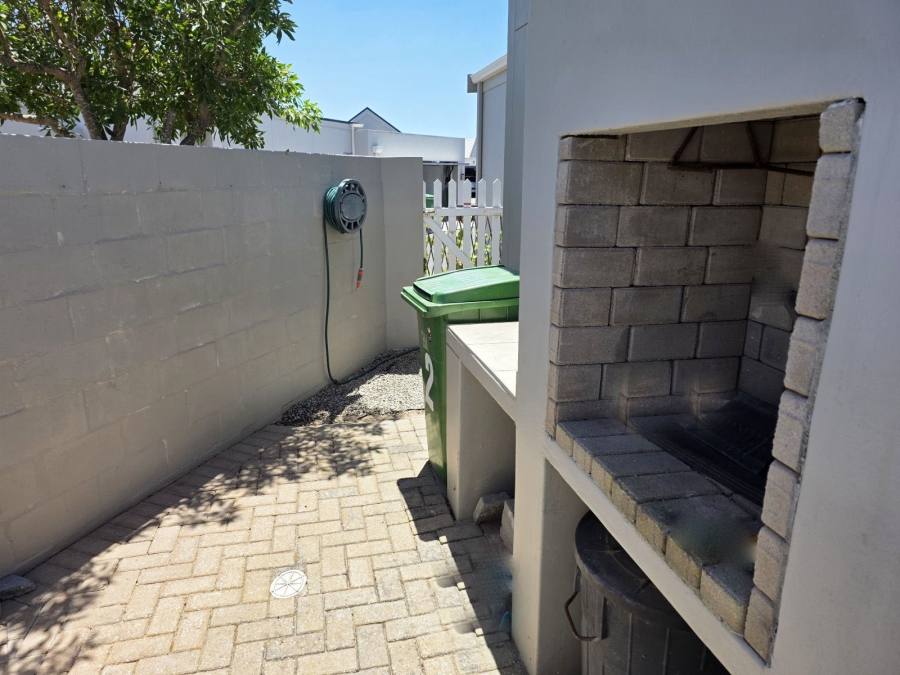 2 Bedroom Property for Sale in Laguna Sands Western Cape